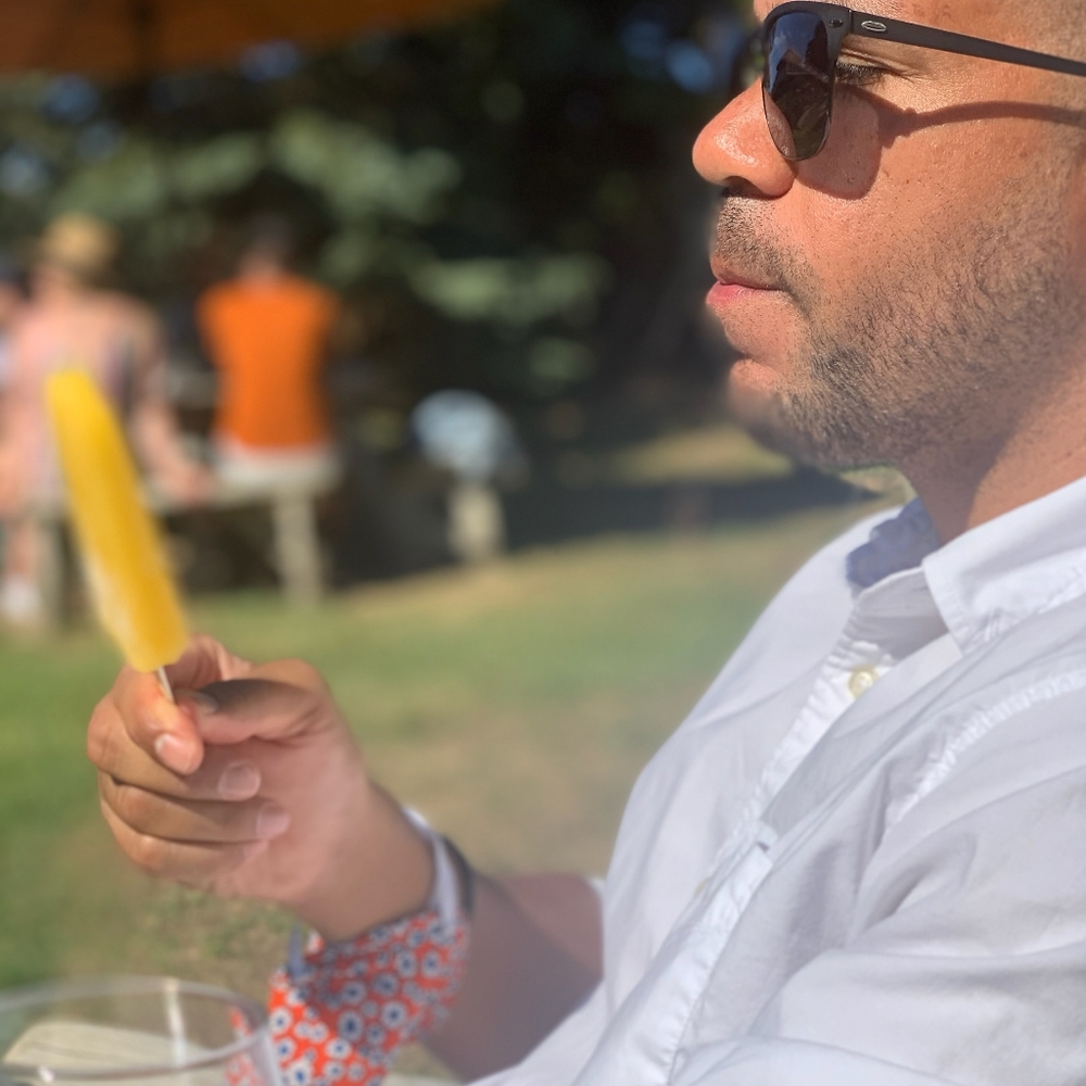 Meet your Posher, Eliu